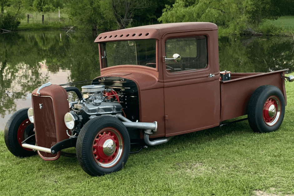 0 Ford Hot Rod sold for $13,750