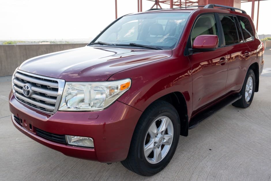 2008 Toyota Land Cruiser 200-Series sold for $16,000