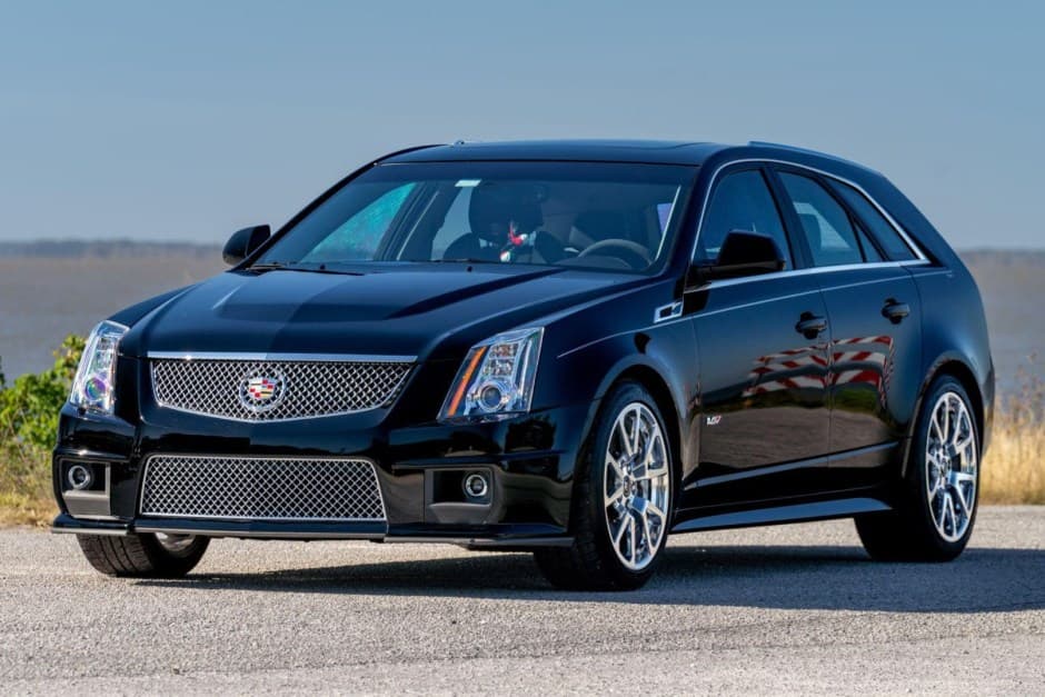 2014 Cadillac CTS & CTS-V sold for $52,000