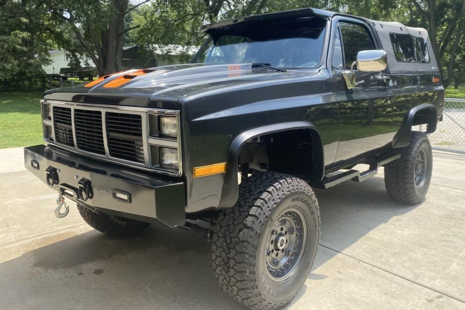 1987 GMC Jimmy (1973-1991) sold for $15,221