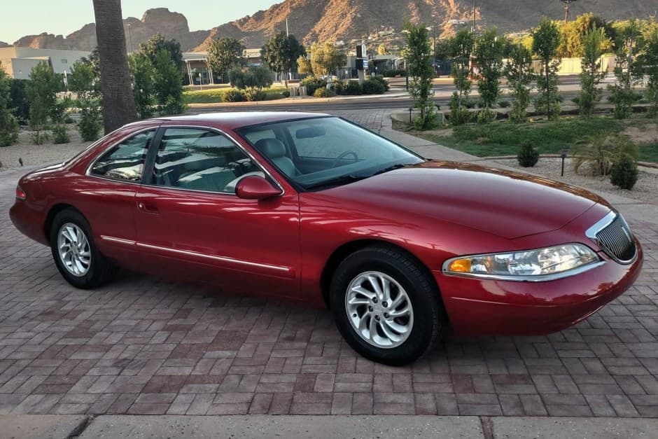 1997 Lincoln Mark VIII sold for $12,500