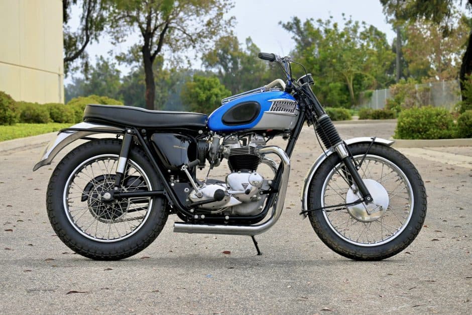 1965 Triumph Bonneville T120 sold for $8,250