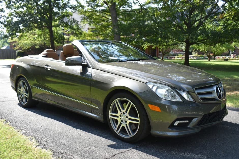 2011 Mercedes-Benz C207 E-Class Coupe/Cabriolet sold for $17,000