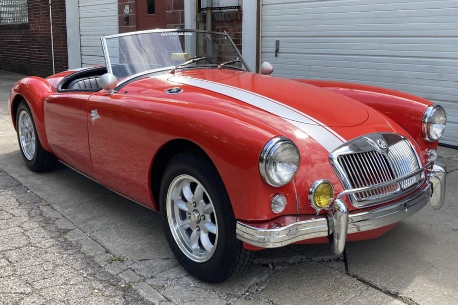 1958 MG MGA sold for $15,000