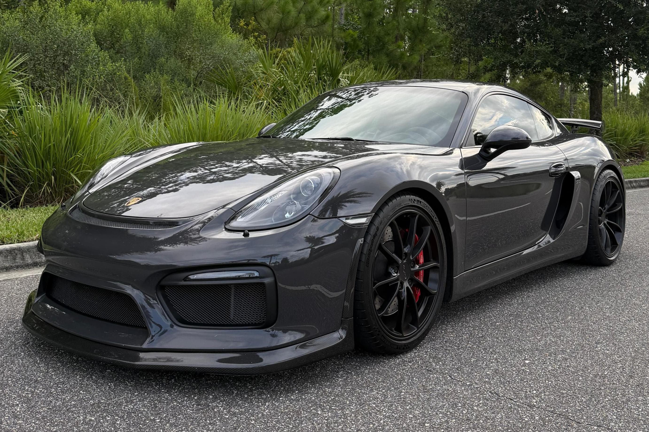 2016 Porsche 981 Cayman sold for $108,500