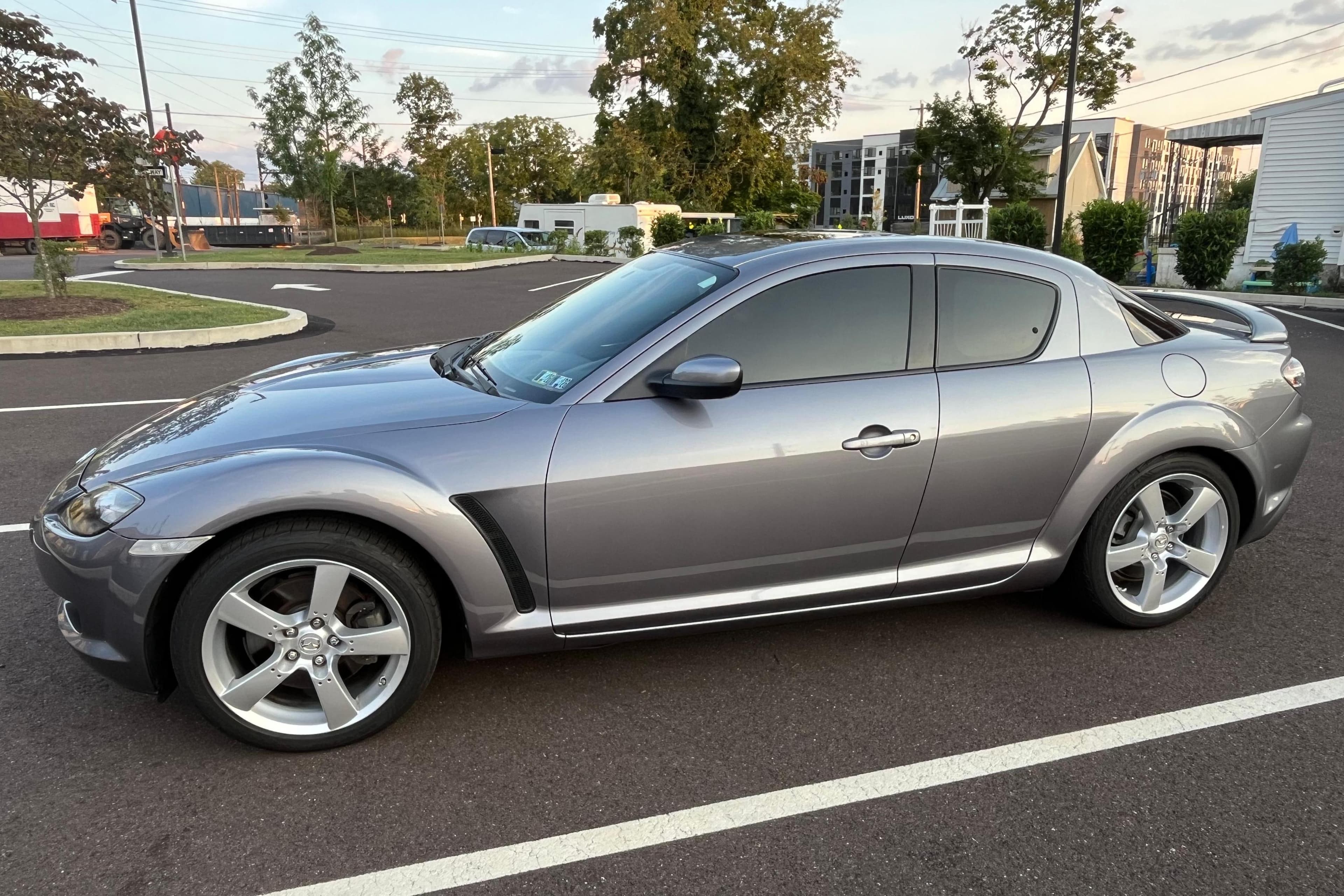 2004 Mazda RX-8 sold for $10,600