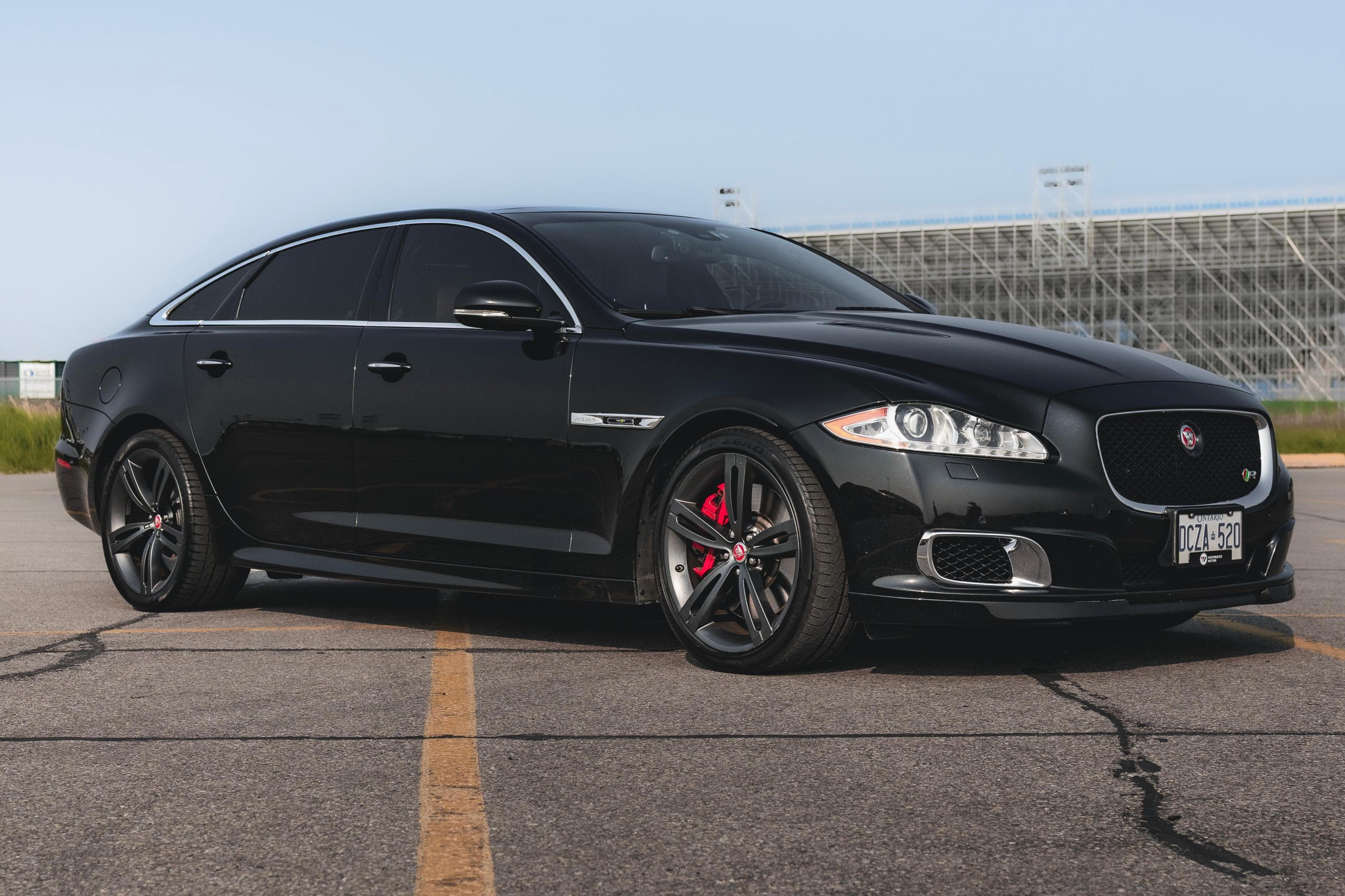 2014 Jaguar XJ sold for $11,600