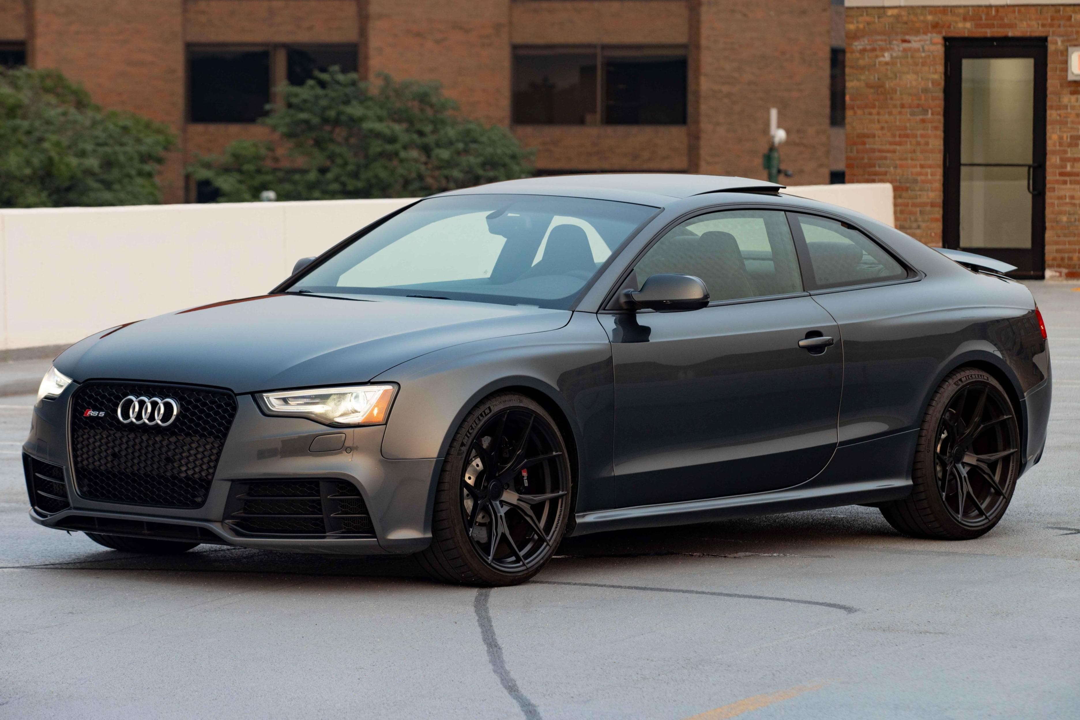 2013 Audi RS5 sold for $27,750