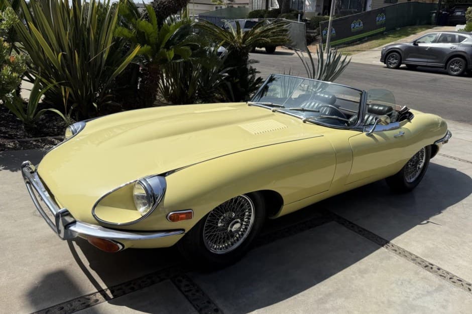 1969 Jaguar XKE Series II sold for $48,000