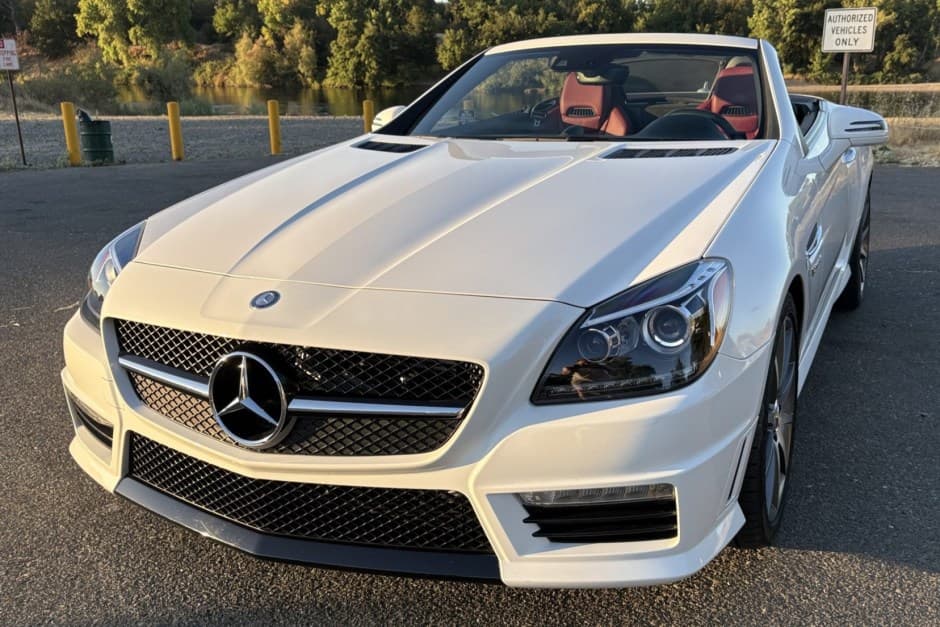 2014 Mercedes-Benz SLK & SLC-Class sold for $33,250