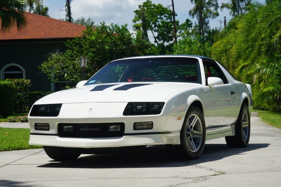 1987 Chevrolet Camaro 3rd Generation 1982-1992 sold for $42,127