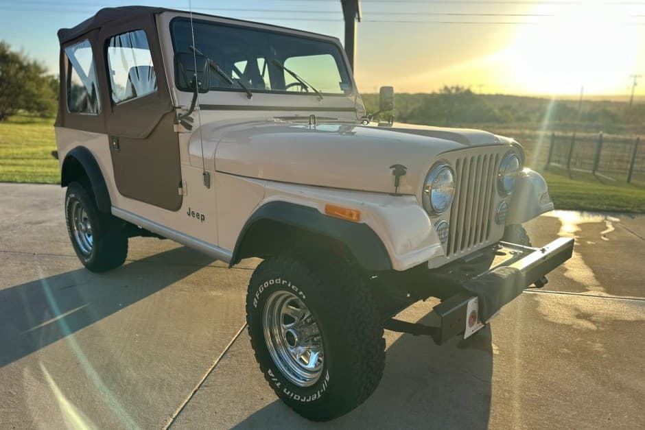 1986 Jeep CJ-7 sold for $15,000