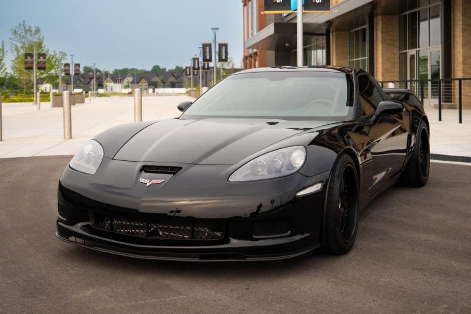 2008 Chevrolet Corvette C6 sold for $28,000