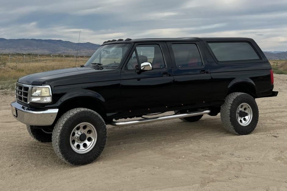 1992 Ford F-Series 1992-1997 sold for $23,250