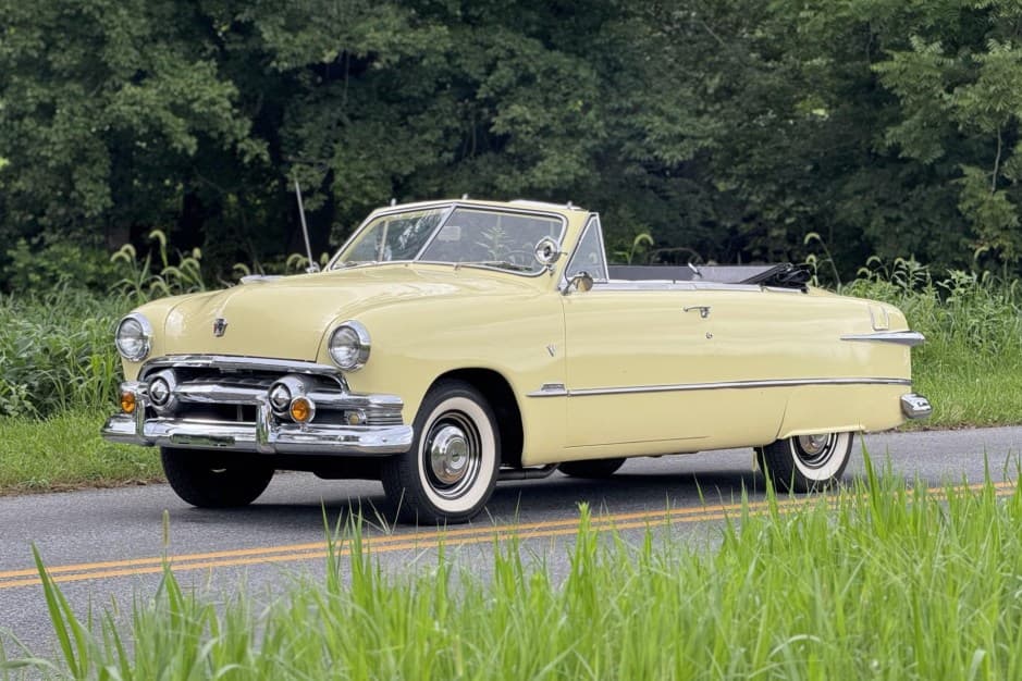 1951 Ford Shoebox sold for $29,000