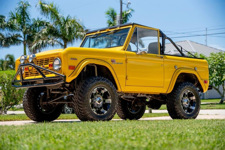 1969 Ford Bronco U13/U14/U15 1966-1977 sold for $35,250