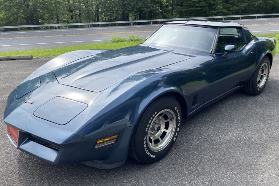 1980 Chevrolet Corvette C3 sold for $28,000
