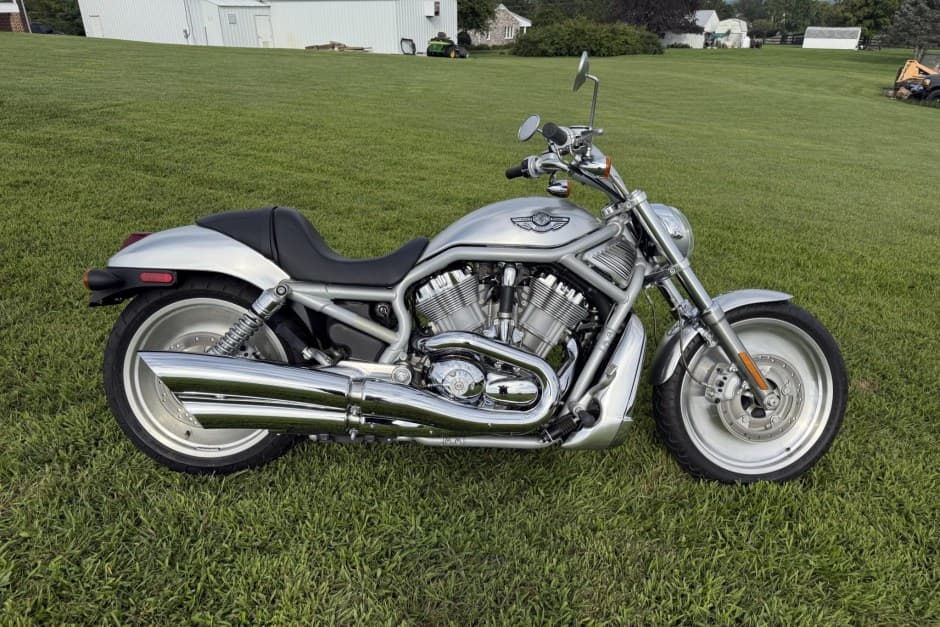 2003 Harley-Davidson V-Rod sold for $10,500