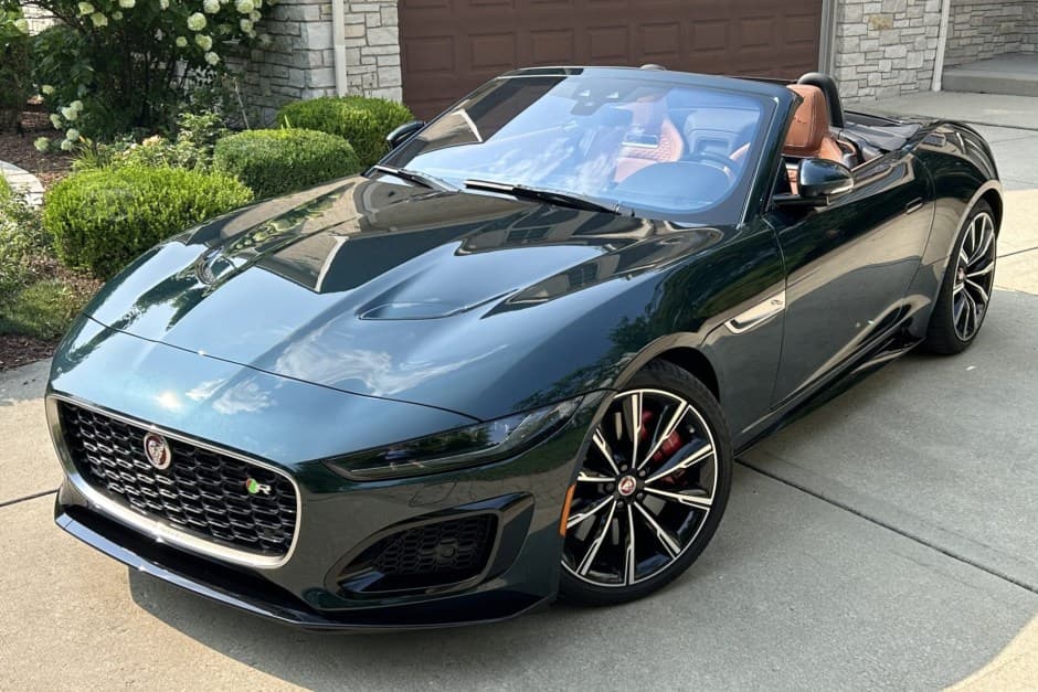 2022 Jaguar F-Type sold for $73,500