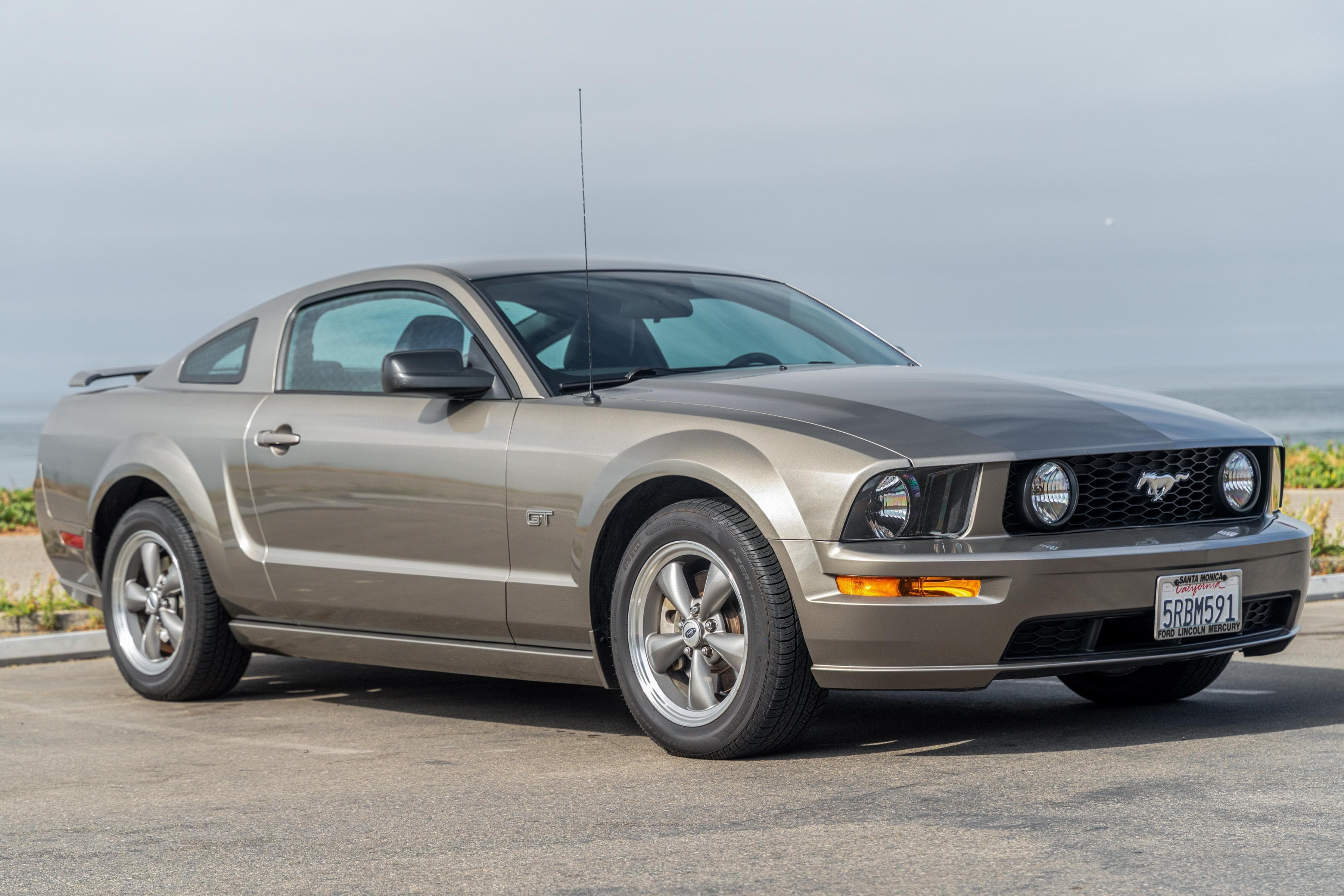 2005 Ford Mustang sold for $14,600