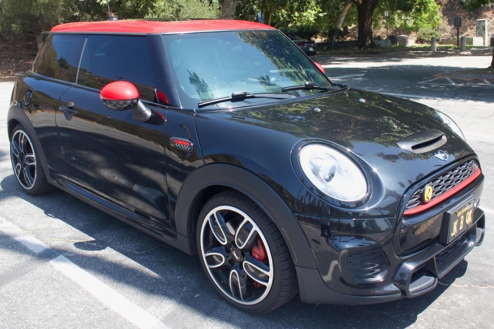 2016 MINI Cooper sold for $15,001
