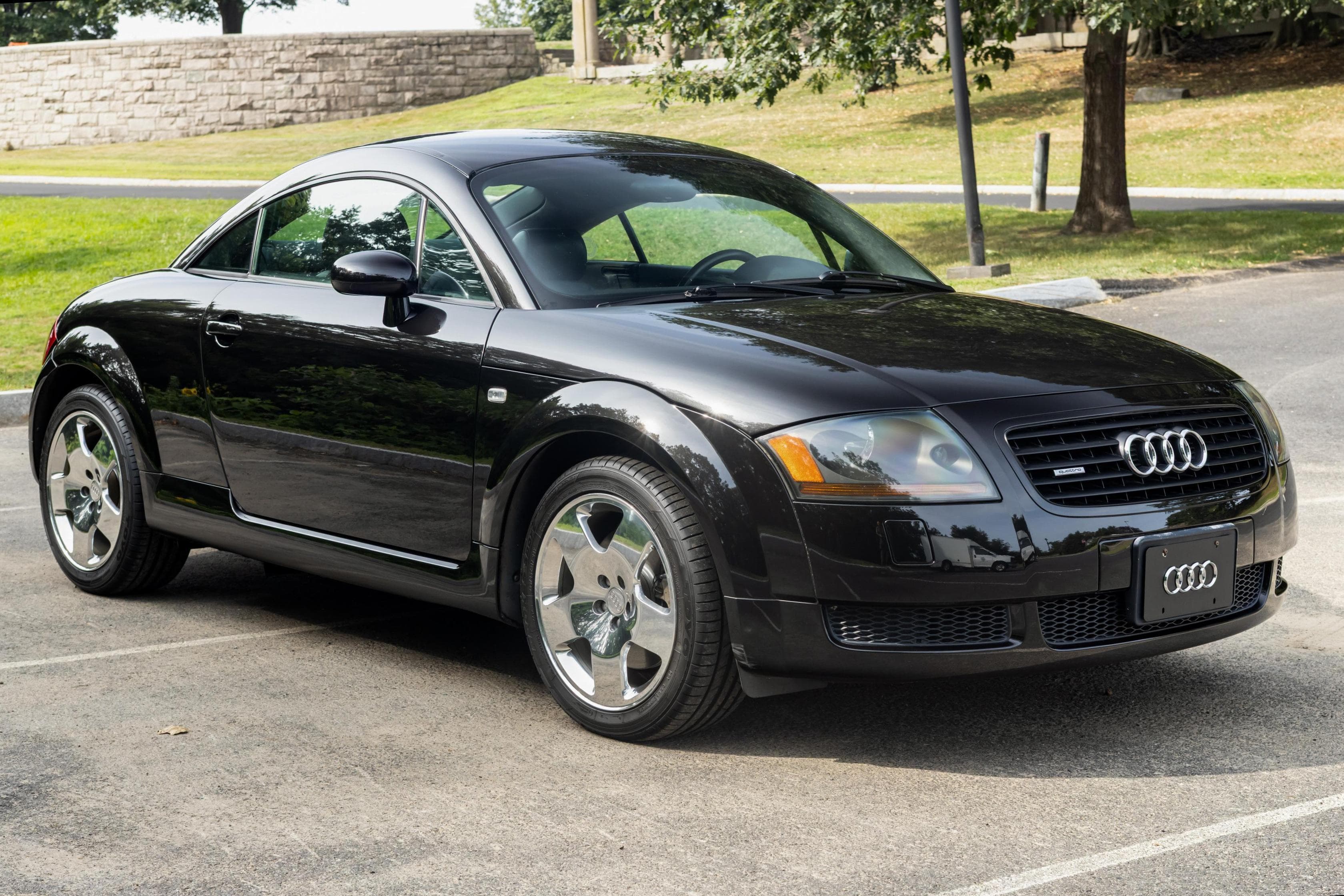 2001 Audi TT sold for $11,300