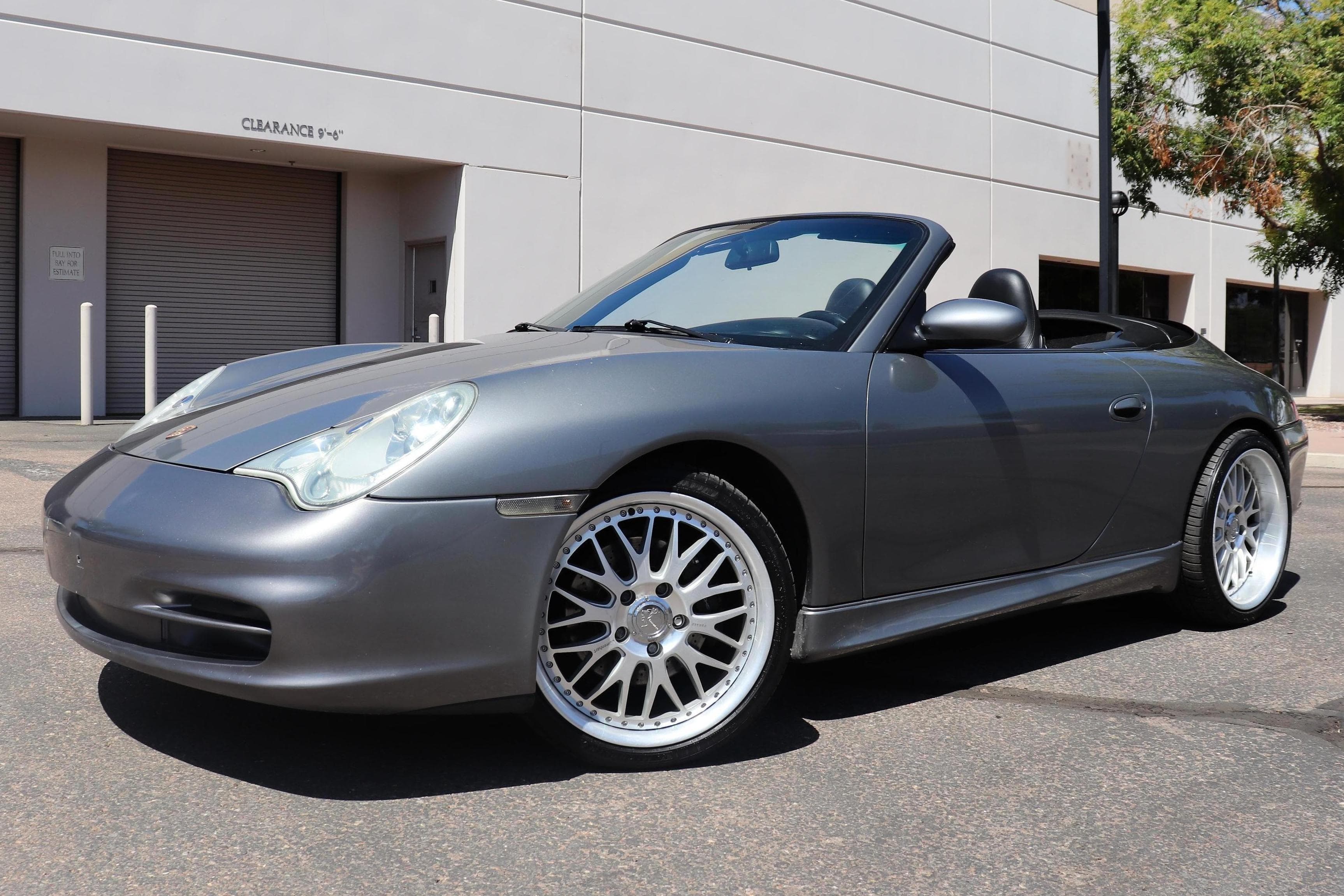 2004 Porsche 996 911 sold for $12,300