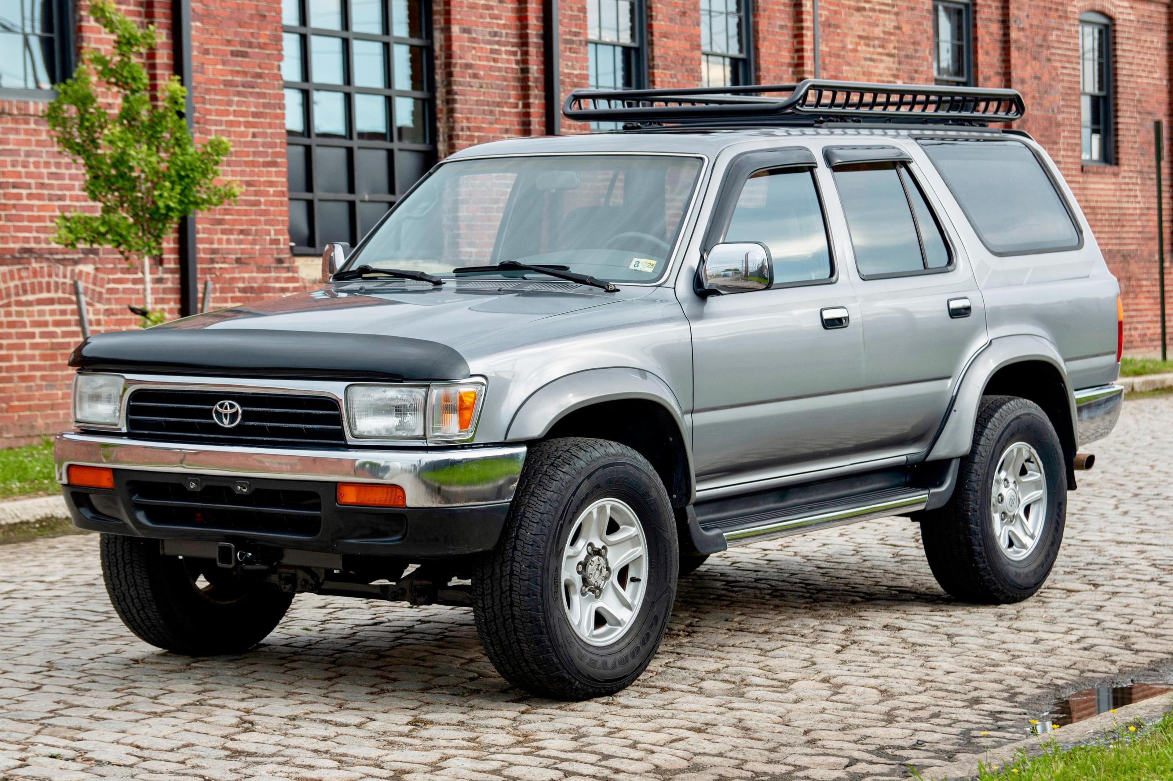 1994 Toyota 4Runner sold for $9,200