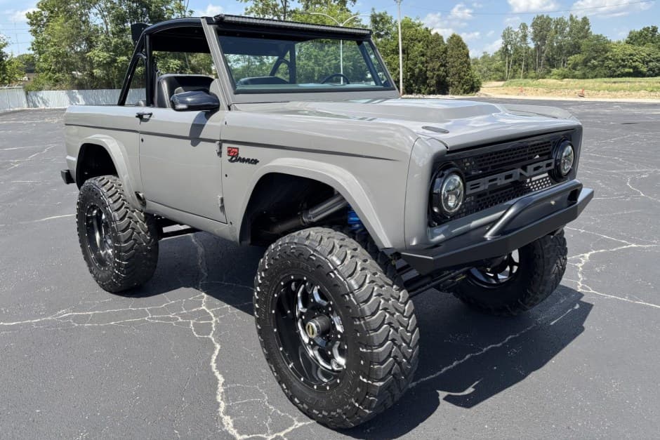 1970 Ford Bronco U13/U14/U15 1966-1977 sold for $93,500