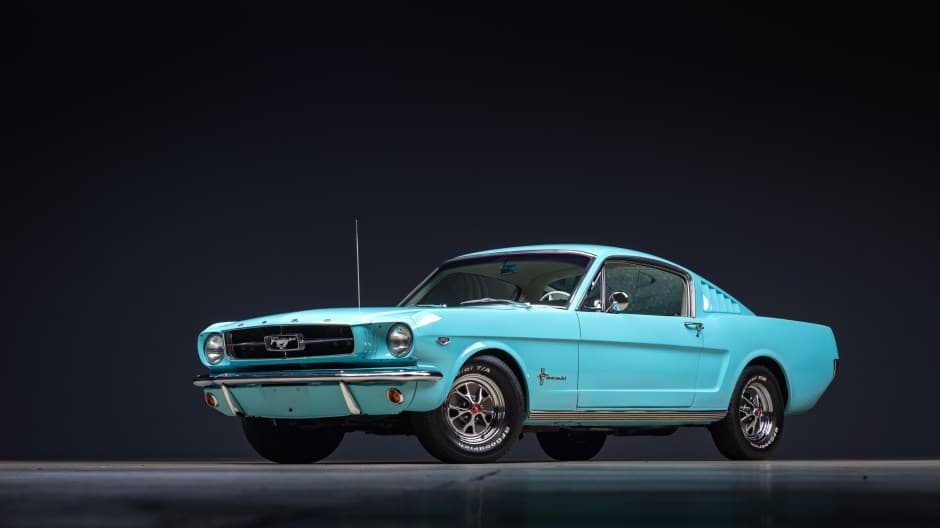 1965 Ford Mustang 1964.5-1966 sold for $61,965