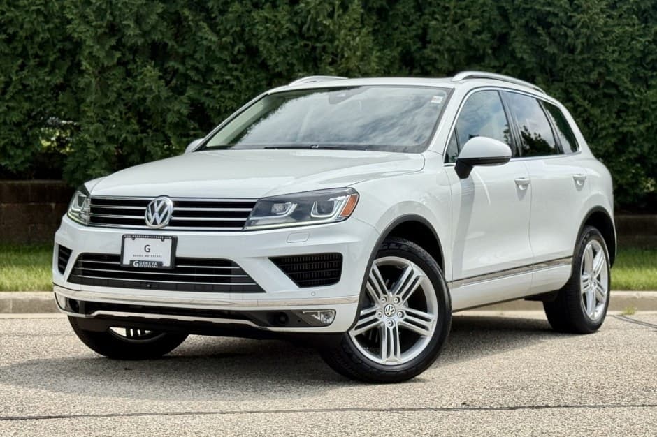 2016 Volkswagen Touareg sold for $20,000