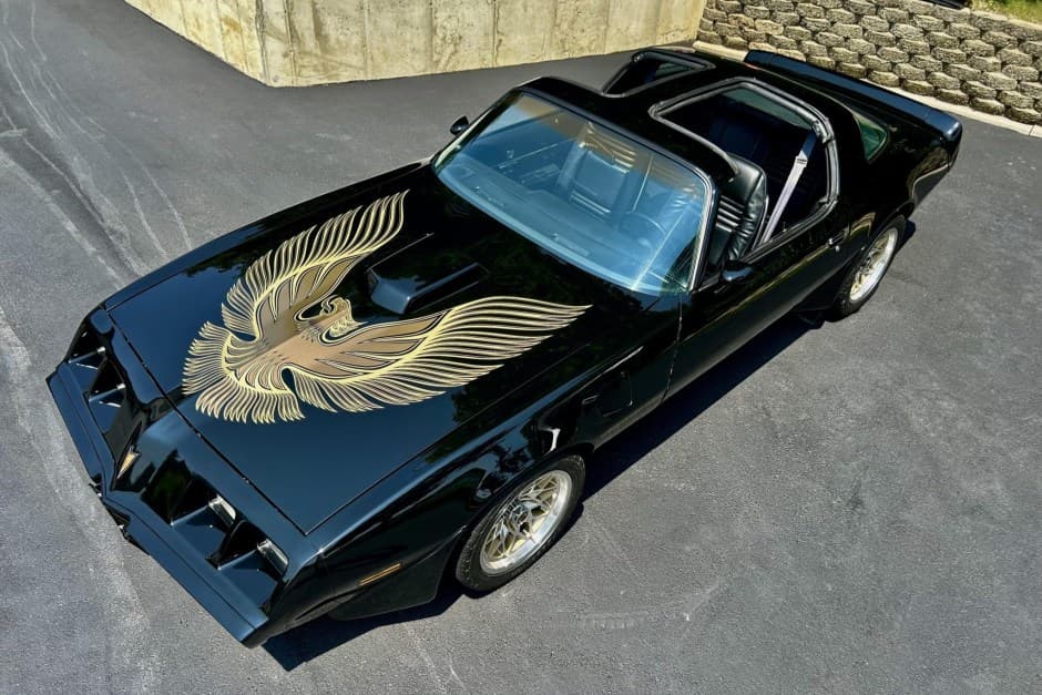 1981 Pontiac Firebird (1970-1981) sold for $46,755