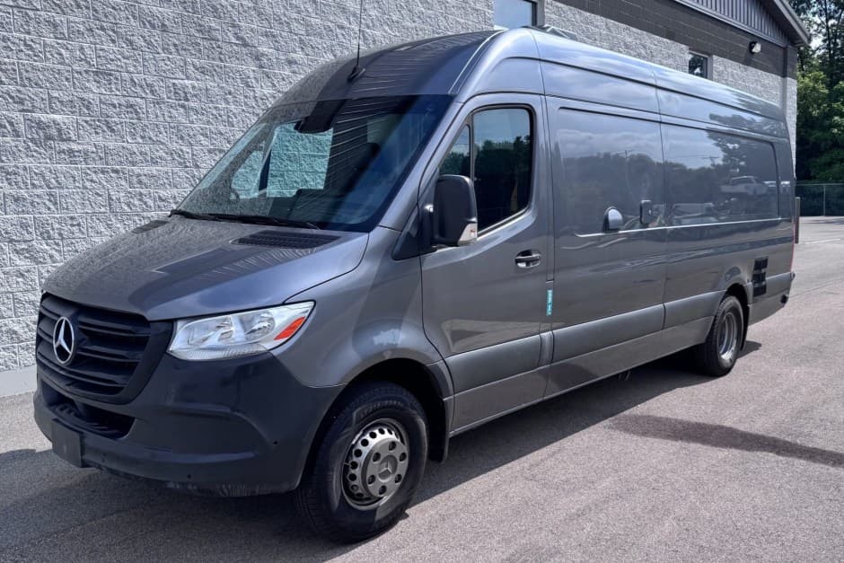 2021 Mercedes-Benz Sprinter sold for $31,250