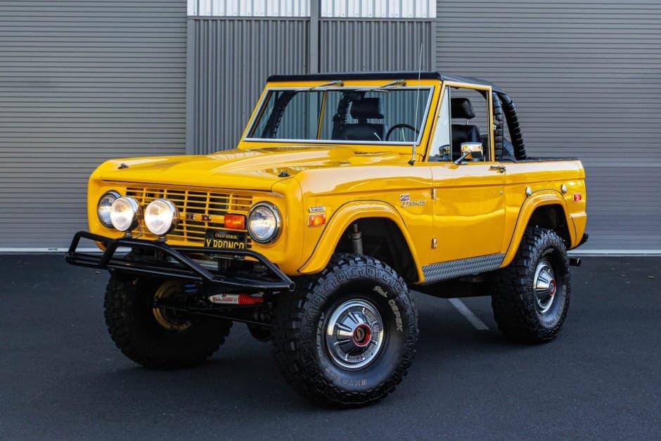 1971 Ford Bronco U13/U14/U15 1966-1977 sold for $61,000