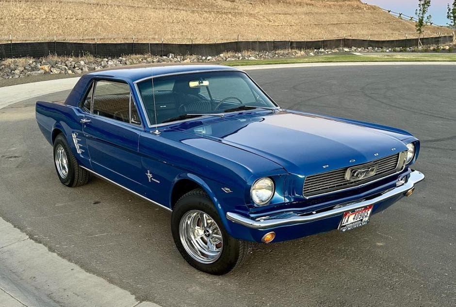 1966 Ford Mustang 1964.5-1966 sold for $18,500