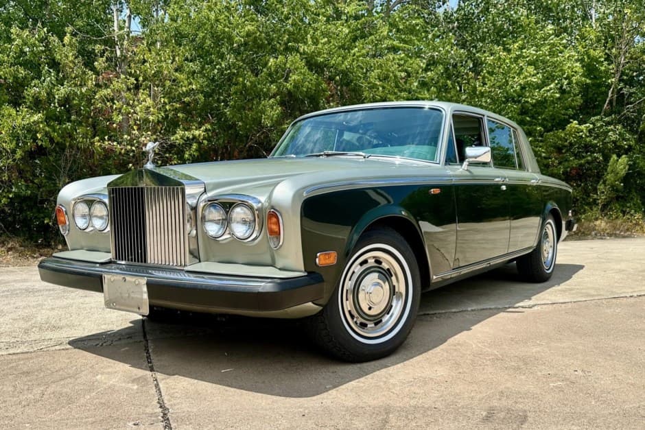 1980 Rolls-Royce SY Silver Shadow & Silver Wraith II sold for $30,250