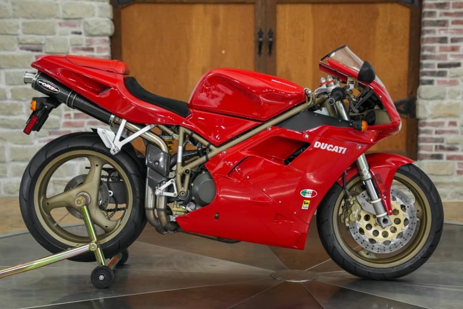 1998 Ducati 916 sold for $17,250