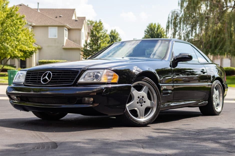 2000 Mercedes-Benz R129 SL sold for $18,750
