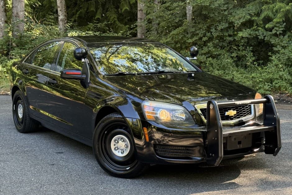 2013 Chevrolet Caprice sold for $9,988