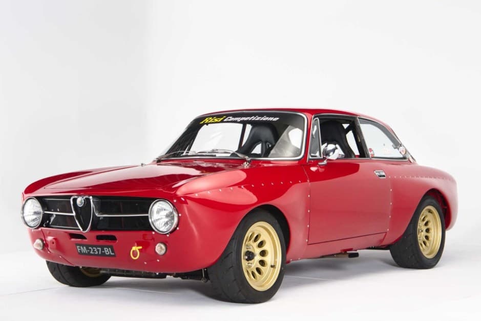1972 Alfa Romeo 105/115 Series Coupe sold for $70,000