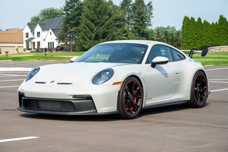 2022 Porsche 992 GT3 sold for $260,000