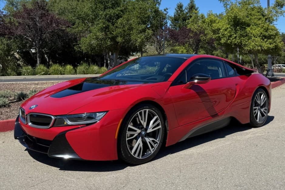 2017 BMW i8 sold for $45,250