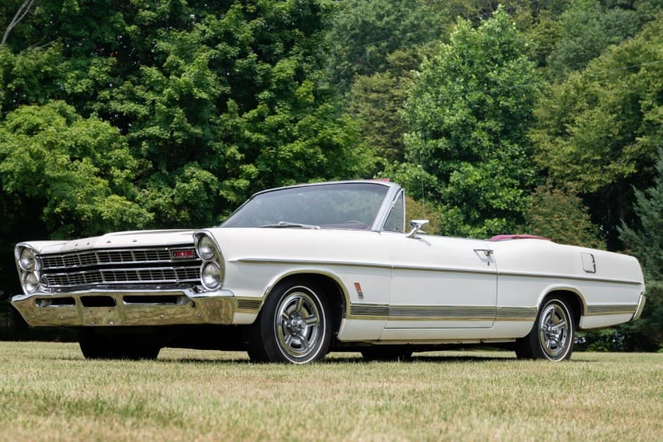 1967 Ford Galaxie sold for $23,750