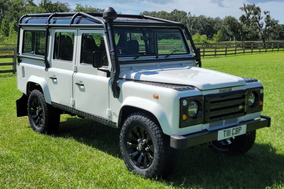 1999 Land Rover 110 / Defender 110 (Euro Spec) sold for $25,250