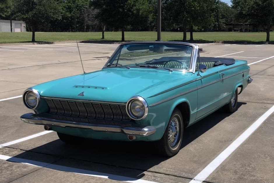 1963 Dodge Dart sold for $6,100