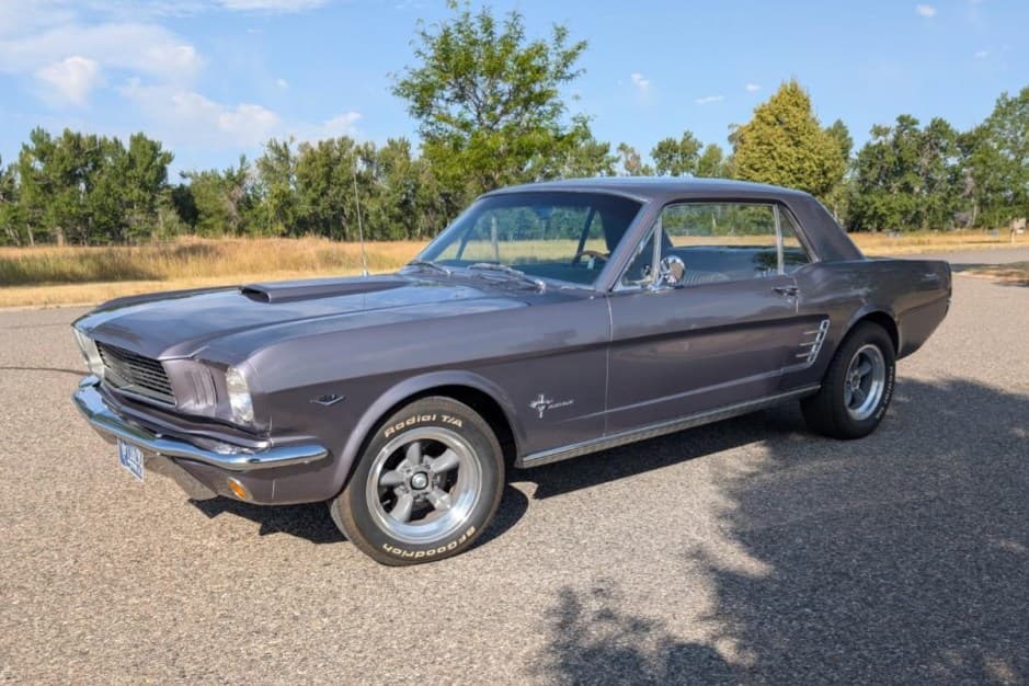 1966 Ford Mustang 1964.5-1966 sold for $20,200