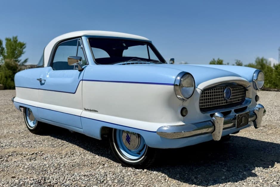 1961 Nash Metropolitan sold for $12,500