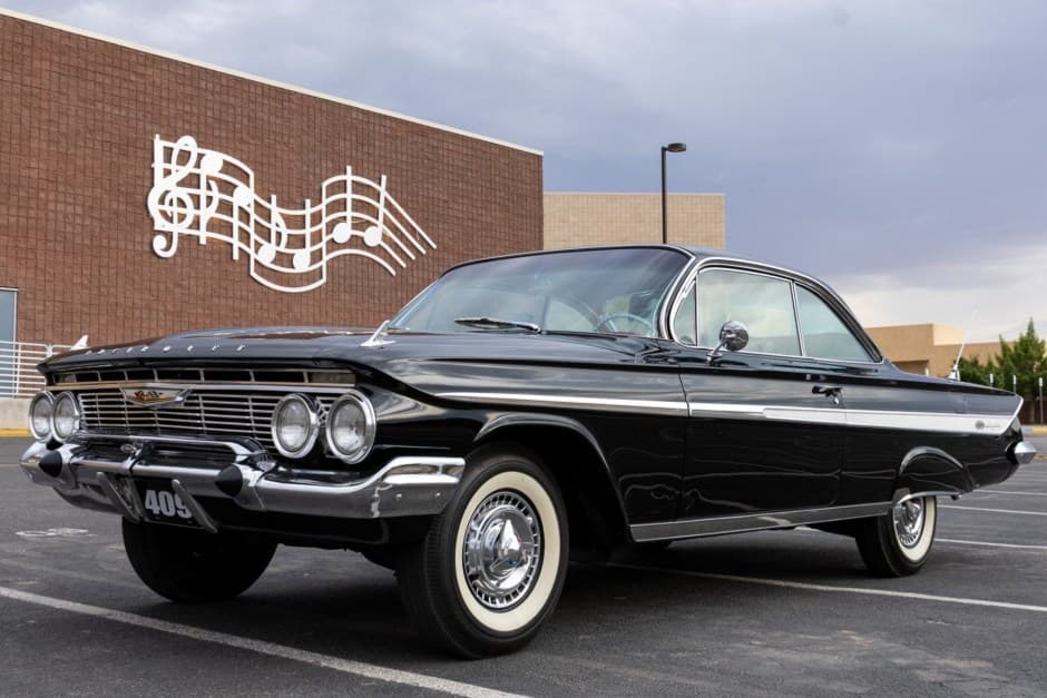 1961 Chevrolet Impala (1961-1964) sold for $43,000