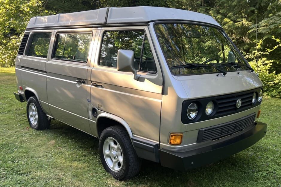 1990 Volkswagen Vanagon sold for $25,000