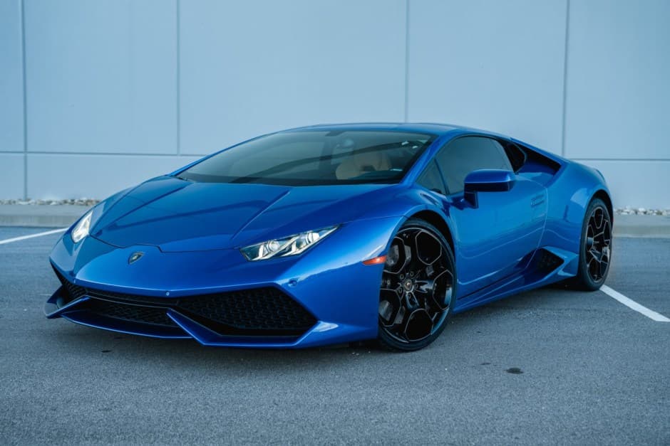 2015 Lamborghini Huracán sold for $166,000